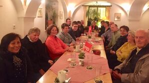 eine große Runde beim Fischessen des Langquaider Ortsvereins